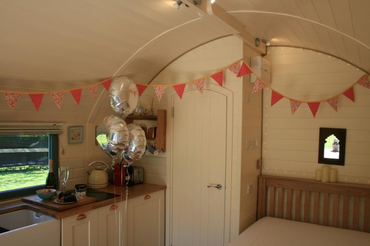 Orchard Farm Luxury Glamping And Campsite Γκλάστονμπερι Εξωτερικό φωτογραφία