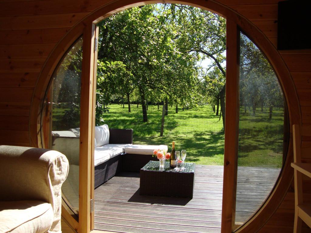 Orchard Farm Luxury Glamping And Campsite Γκλάστονμπερι Εξωτερικό φωτογραφία