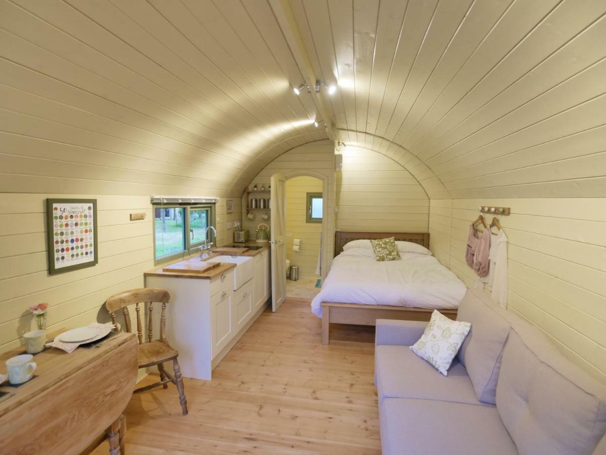 Orchard Farm Luxury Glamping And Campsite Γκλάστονμπερι Εξωτερικό φωτογραφία